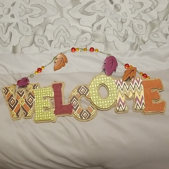 Fall "Welcome" Sign - Front Door Hanging Sign - Picture 1 of 5